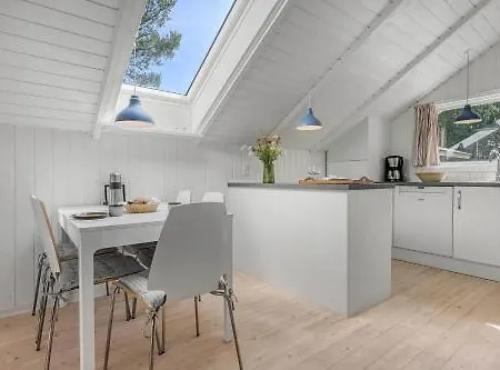 C11230-hemmet-delta-1 * Hemmet